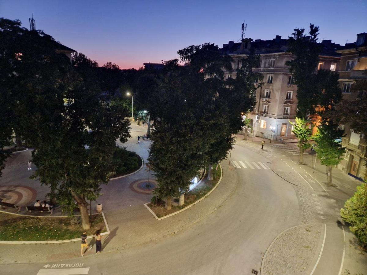 Lambo'S Corner Varna - Guest Rooms Екстер'єр фото
