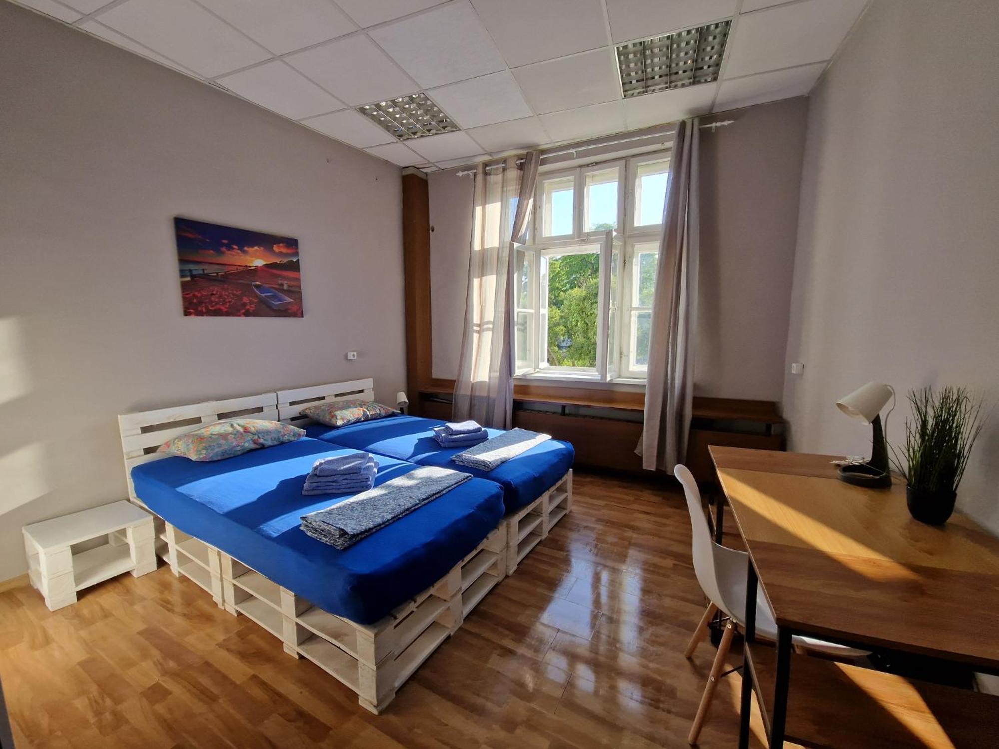 Lambo'S Corner Varna - Guest Rooms Екстер'єр фото