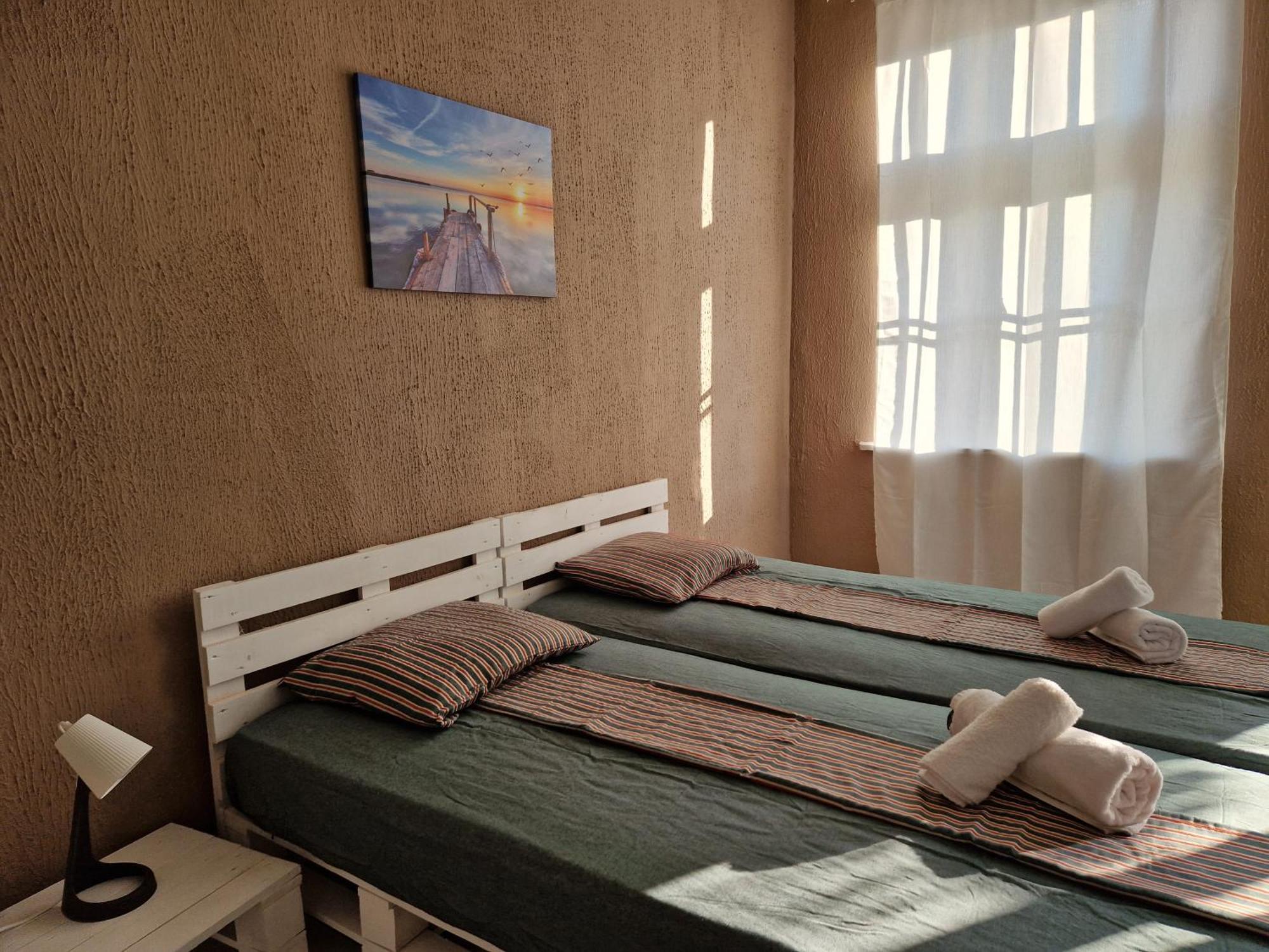 Lambo'S Corner Varna - Guest Rooms Екстер'єр фото