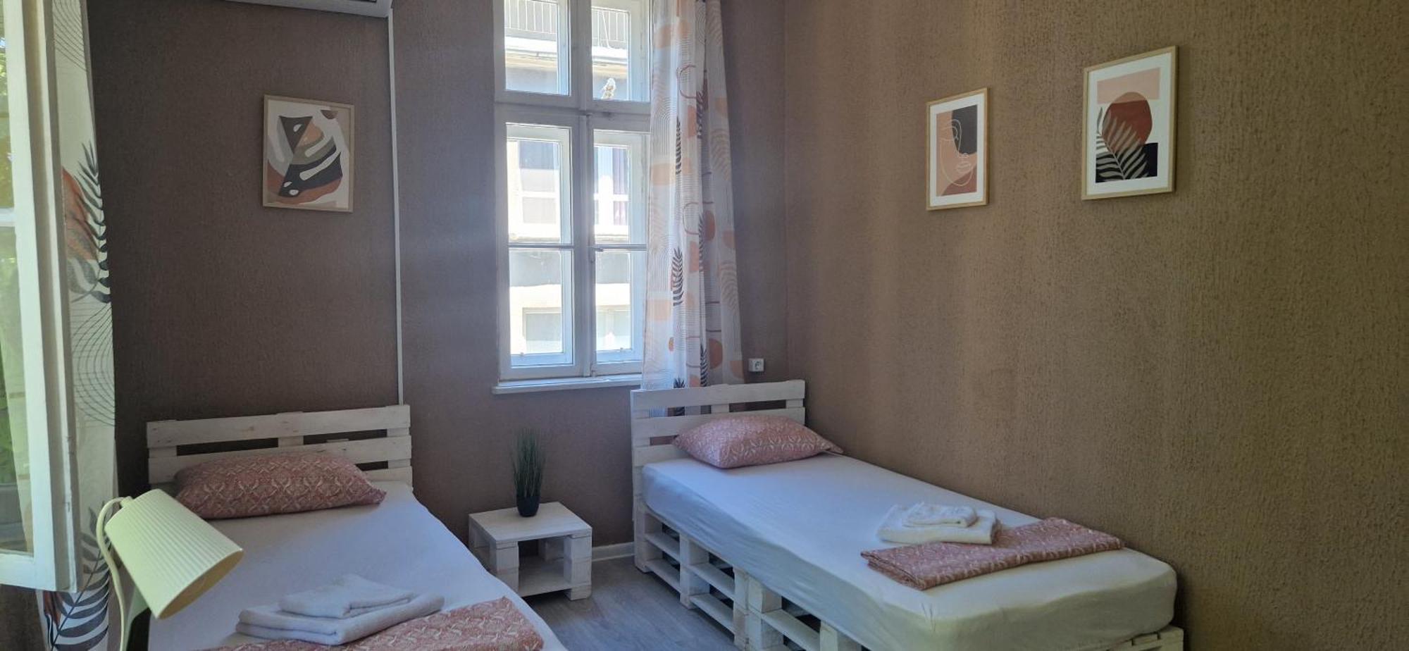 Lambo'S Corner Varna - Guest Rooms Екстер'єр фото